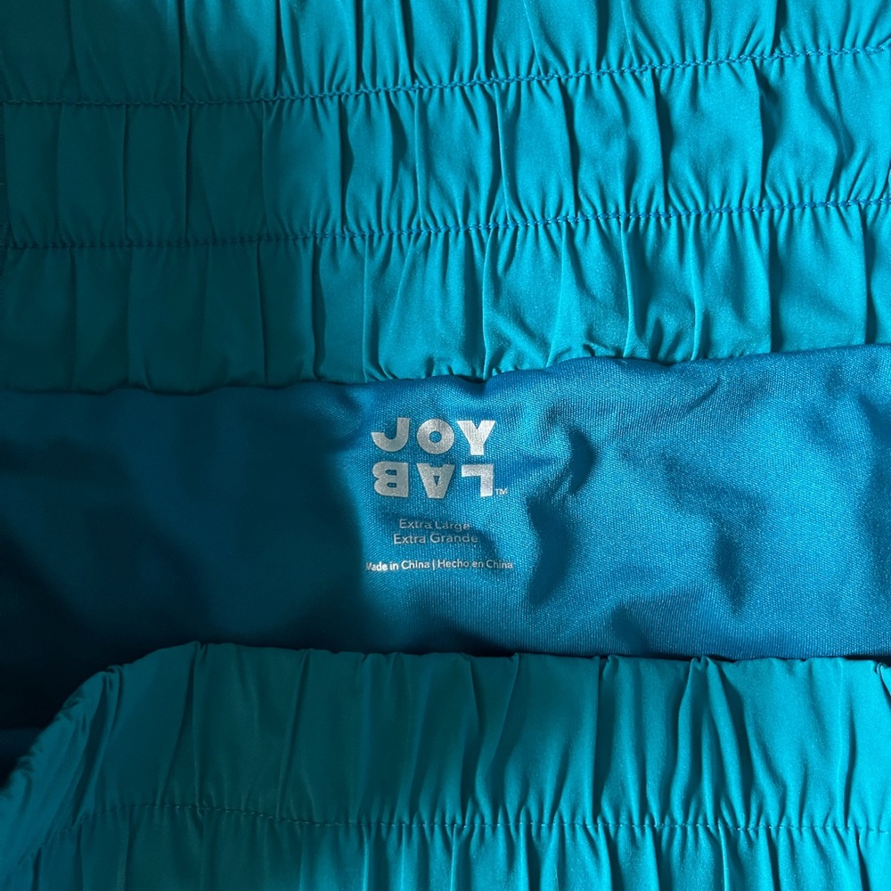 JoyLab Shorts - Picture 3 of 4